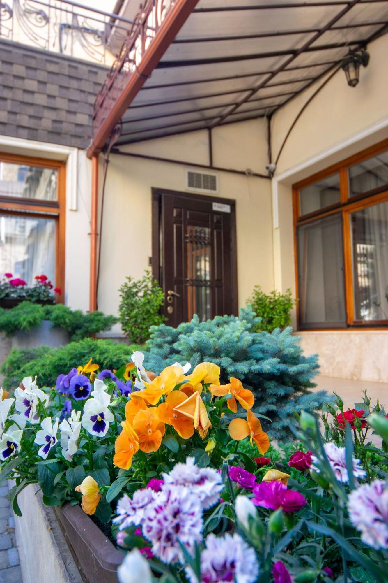 Shato Luxe Odessa Exterior foto